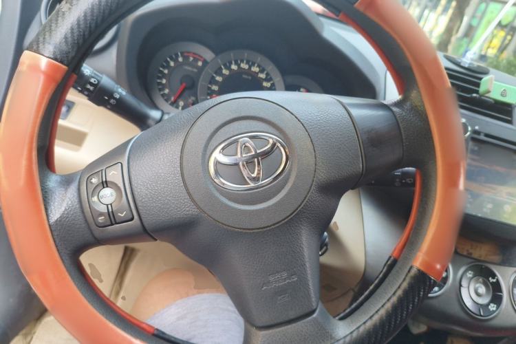 Used Toyota RAV4 2011 2.0L Automatic Classic Edition Steering Wheel