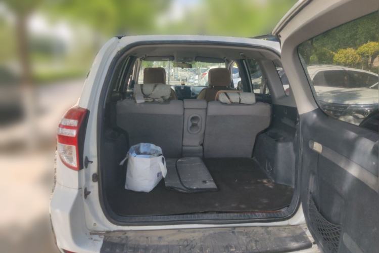 Used Toyota RAV4 2011 2.0L Manual Classic Edition Trunk