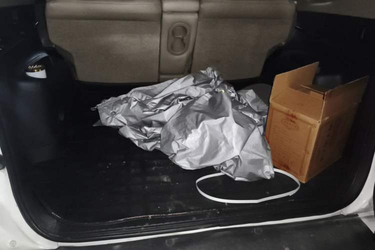 Used Toyota RAV4 2011 2.0L Automatic Luxury Edition Trunk