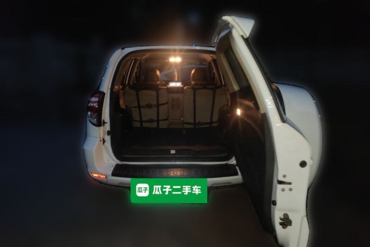 Used Toyota RAV4 2011 2.0L Automatic Classic Edition Trunk