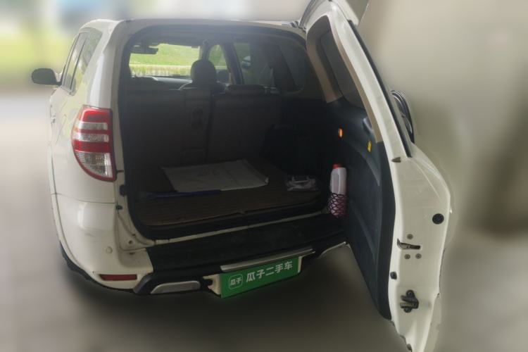 Used Toyota RAV4 2011 2.4L Automatic 4x4 Luxury Edition Trunk