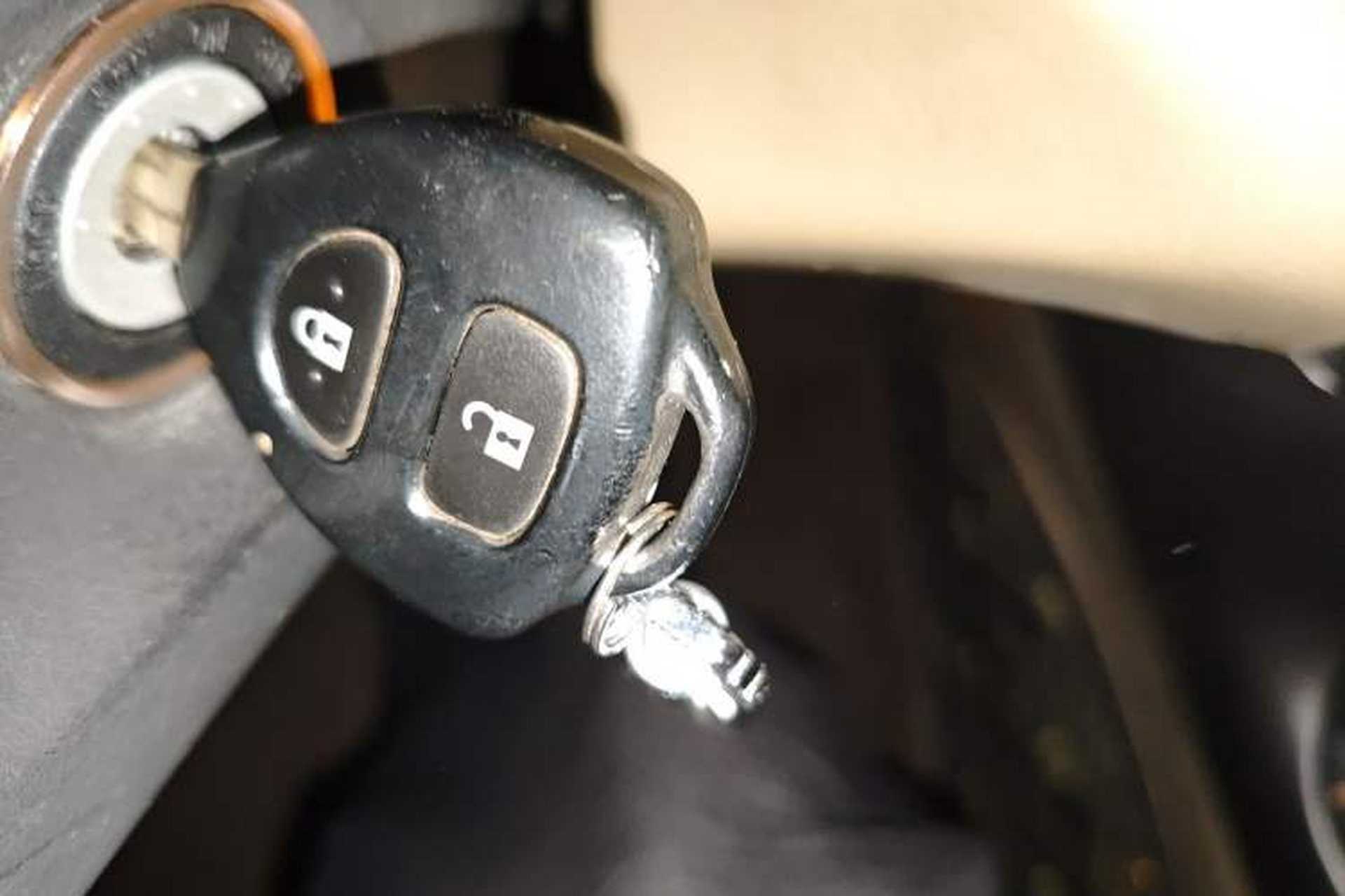 Used Toyota RAV4 2011 2.4L Automatic 4x4 Luxury Edition Vehicle Key