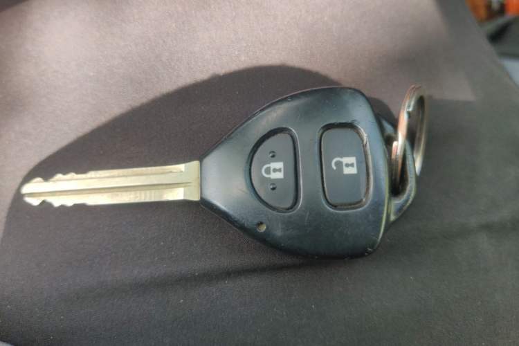 Used Toyota RAV4 2011 2.0L Manual Classic Edition Vehicle Key