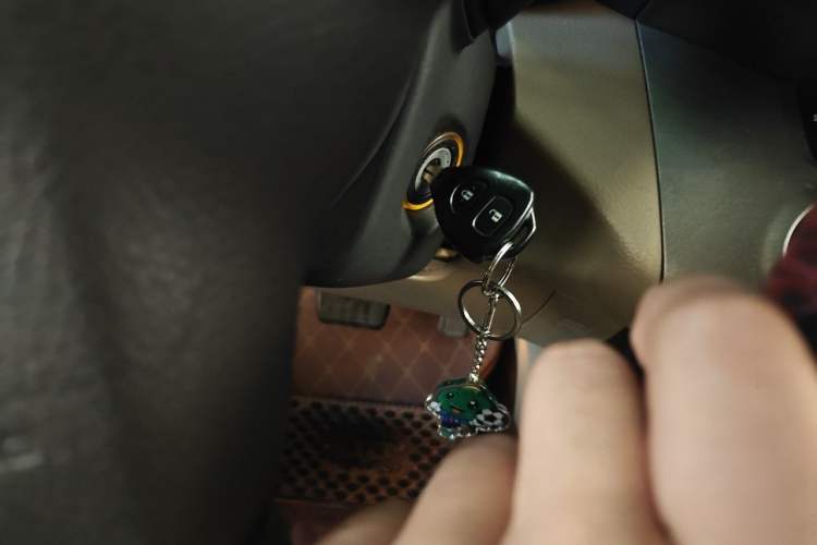 Used Toyota RAV4 2011 2.0L Automatic 4x4 Edition Vehicle Key