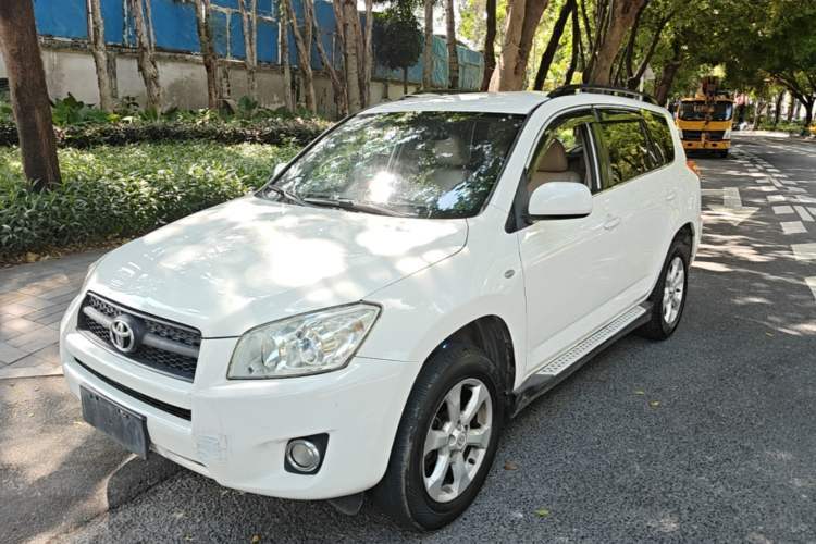 Used Toyota RAV4 2011 2.0L Automatic Classic Edition Guazi used car, China used car export, Used car for sale, Used  cars, Cheapest cars for sale