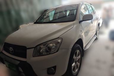 Used Toyota RAV4 2011 2.0L Manual Classic Edition