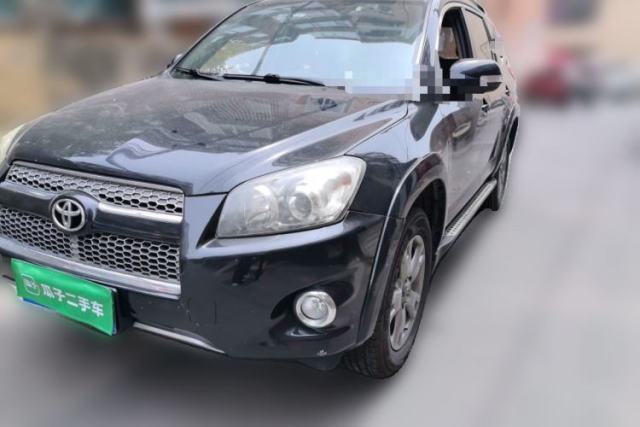 Used Toyota RAV4 2012 Luxurious Edition 2.0L Automatic All-Wheel Drive