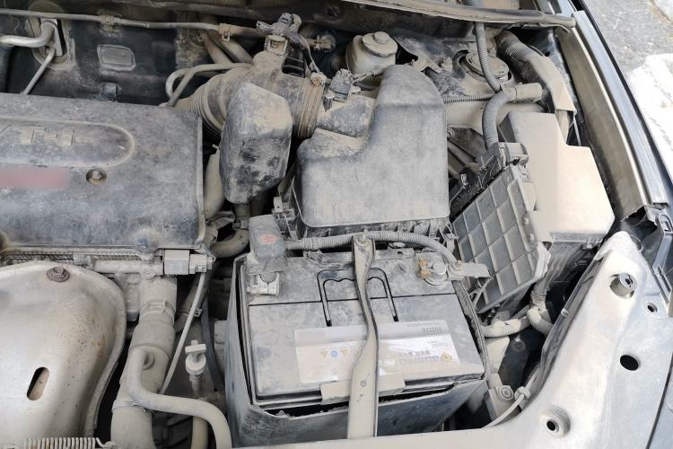 Used Toyota RAV4 2012 Luxurious Edition 2.0L Automatic All-Wheel Drive Engine Bay Left
