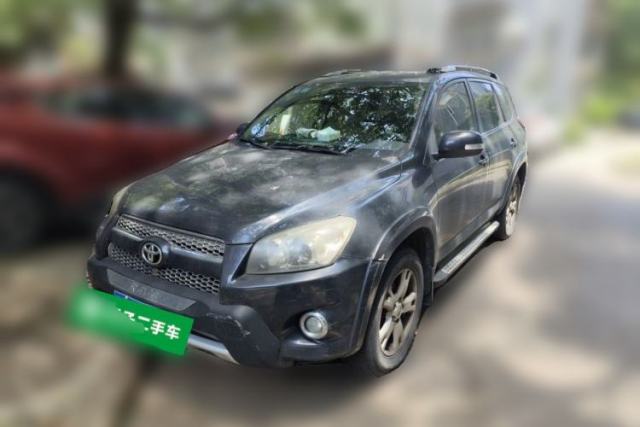 Used Toyota RAV4 2012 Luxurious Edition 2.0L Automatic All-Wheel Drive