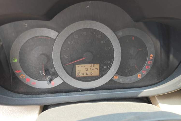 Used Toyota RAV4 2012 Luxurious Edition 2.0L Automatic All-Wheel Drive Instrument Cluster