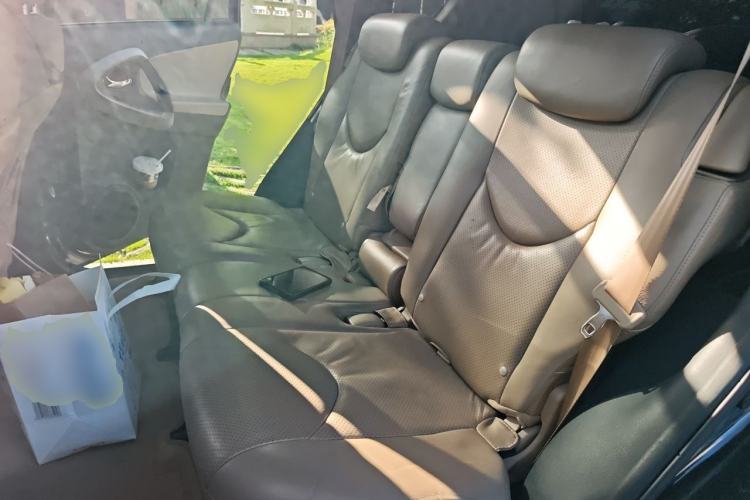 Used Toyota RAV4 2012 Luxurious 2.4L Automatic 4x4 with Stylish Features Left Rear Seat