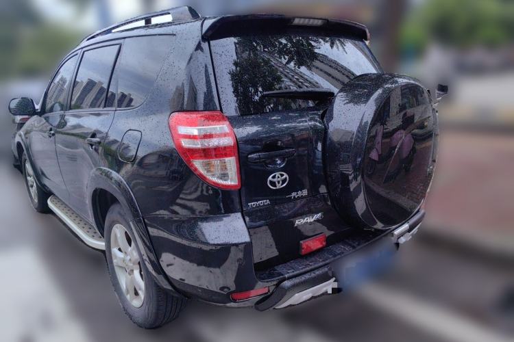 Used Toyota RAV4 2012 Luxurious 2.4L Automatic 4x4 with Stylish Features Rear Left 45 Deg