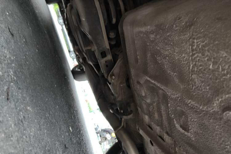 Used Toyota RAV4 2012 Luxurious Edition 2.0L Automatic All-Wheel Drive Chassis Rear Left