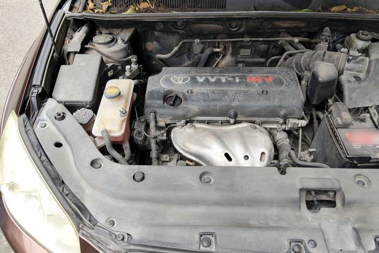 Used Toyota RAV4 2012 Luxurious 2.4L Automatic 4x4 with Stylish Features Engine Bay Right