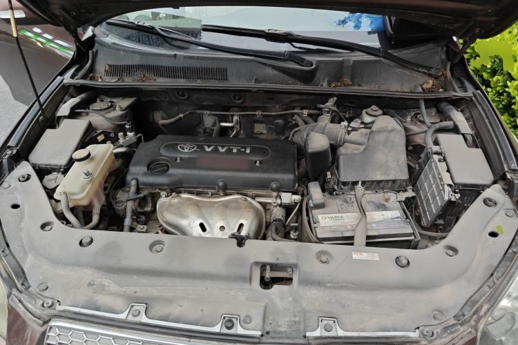 Used Toyota RAV4 2012 Luxurious Edition 2.0L Automatic All-Wheel Drive Engine Bay