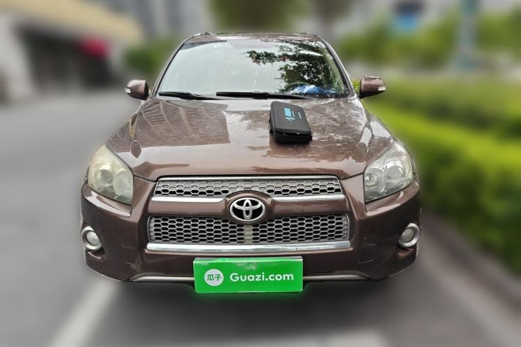Used Toyota RAV4 2012 Luxurious Edition 2.0L Automatic All-Wheel Drive Front