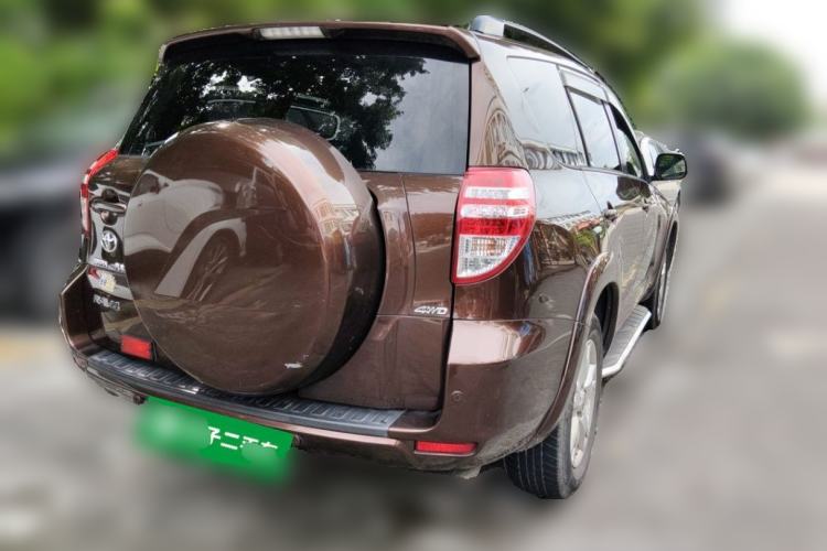 Used Toyota RAV4 2012 Luxurious 2.4L Automatic 4x4 with Stylish Features Rear Right 45 Deg
