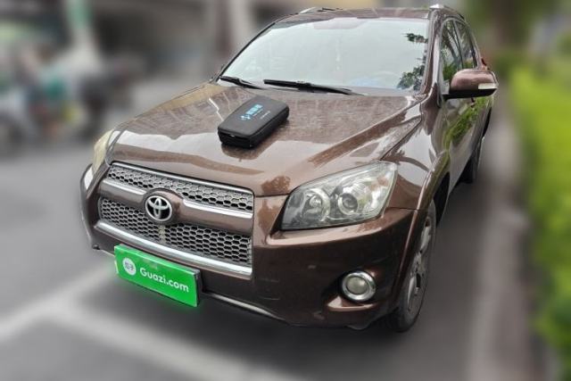 Used Toyota RAV4 2012 Luxurious Edition 2.0L Automatic All-Wheel Drive