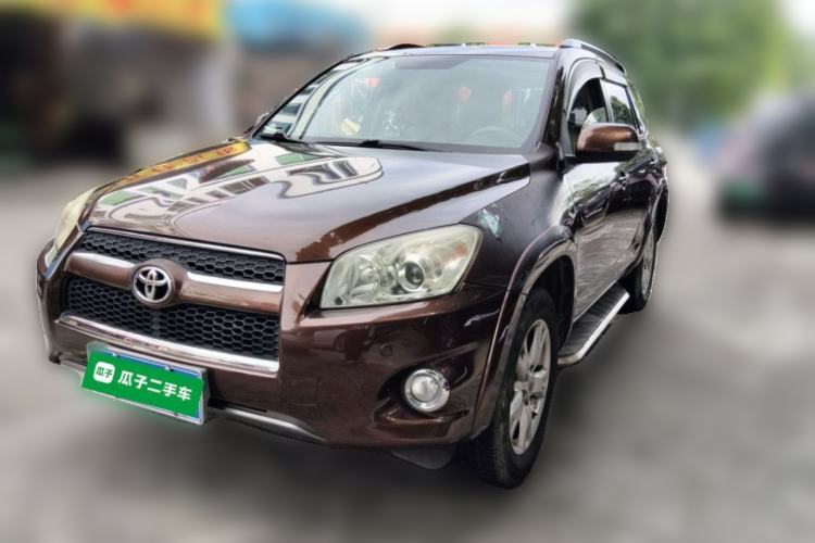 Used Toyota RAV4 2012 Luxurious 2.4L Automatic 4x4 with Stylish Features Guazi used car, China used car export, Used car for sale, Used Toyota cars, Cheapest cars for sale