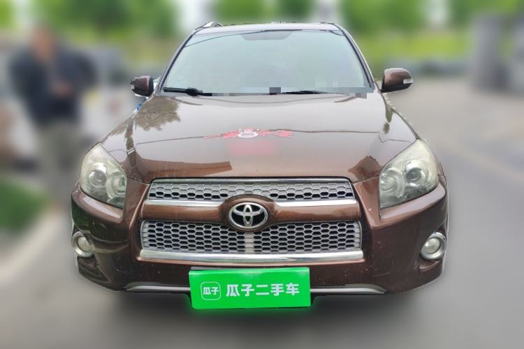 Used Toyota RAV4 2012 Luxurious Edition 2.0L Automatic All-Wheel Drive Front