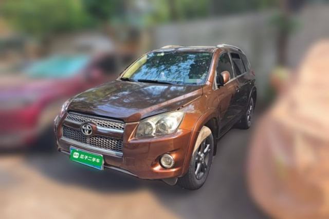 Used Toyota RAV4 2012 Luxurious Edition 2.0L Automatic All-Wheel Drive