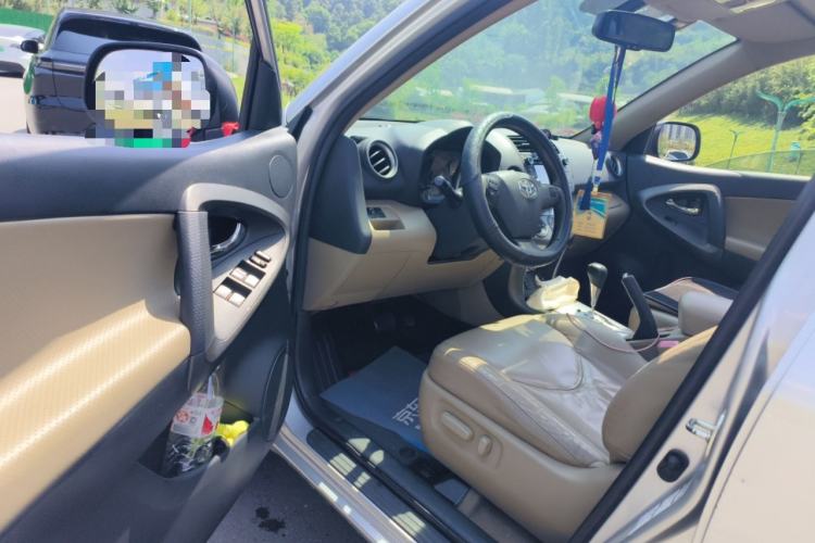 Used Toyota RAV4 2012 Luxurious 2.4L Automatic 4x4 with Stylish Features Driver Seat