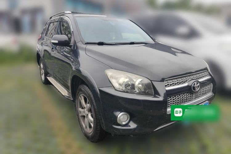 Used Toyota RAV4 2012 Luxurious Edition 2.0L Automatic All-Wheel Drive Front Right 45 Deg