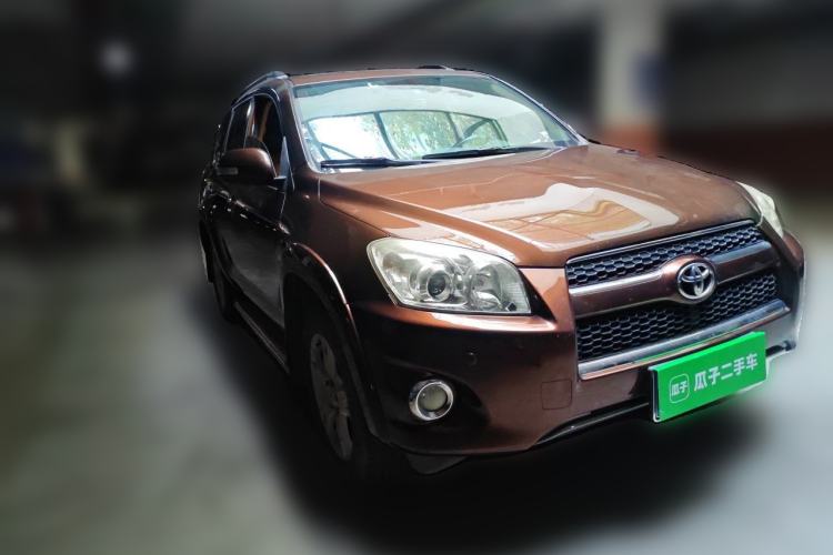 Used Toyota RAV4 2012 Luxurious Edition 2.0L Automatic All-Wheel Drive Front Right 45 Deg