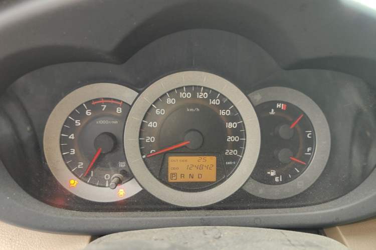 Used Toyota RAV4 2012 Luxurious Edition 2.0L Automatic All-Wheel Drive Instrument Cluster