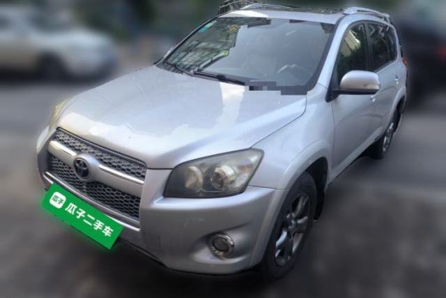 Used Toyota RAV4 2012 Luxurious Edition 2.0L Automatic All-Wheel Drive