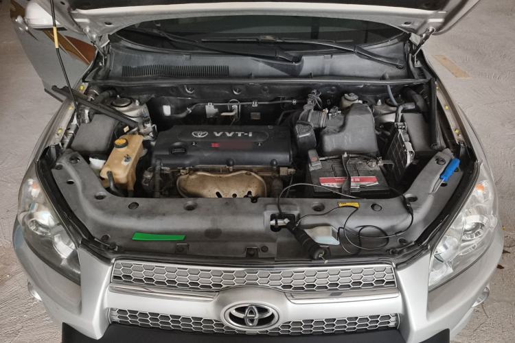 Used Toyota RAV4 2012 Luxurious 2.4L Automatic 4x4 with Stylish Features Engine Bay