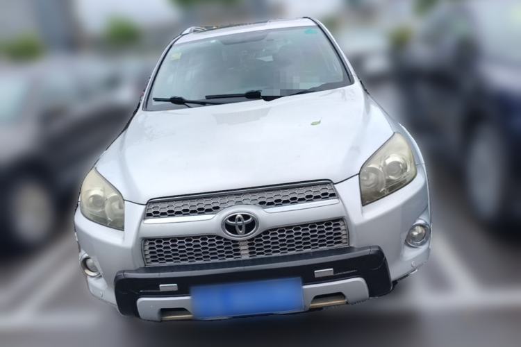 Used Toyota RAV4 2012 Luxurious 2.4L Automatic 4x4 with Stylish Features Front