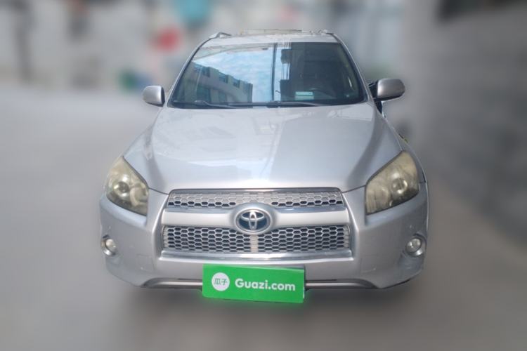 Used Toyota RAV4 2012 Luxurious 2.4L Automatic 4x4 with Stylish ...