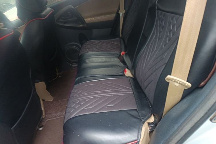 Used Toyota RAV4 2012 Luxurious Edition 2.0L Automatic All-Wheel Drive Left Rear Seat