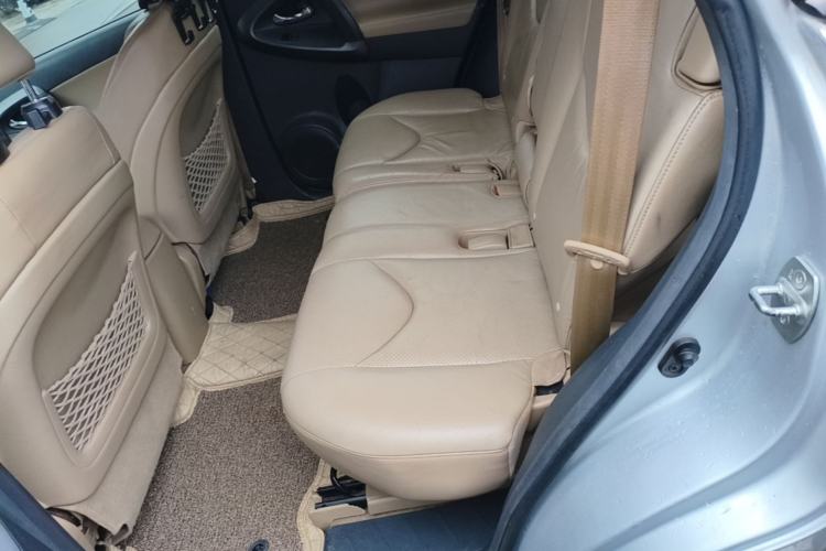 Used Toyota RAV4 2012 Luxurious 2.4L Automatic 4x4 with Stylish Features Left Rear Seat