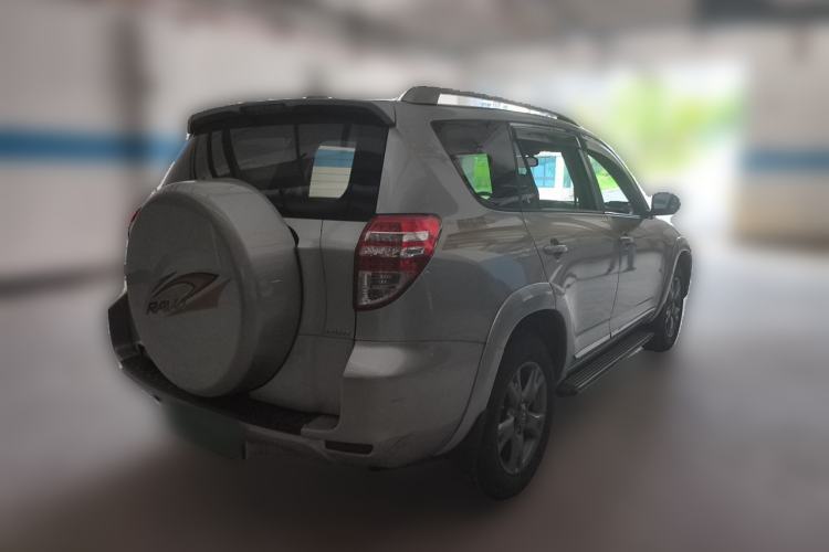 Used Toyota RAV4 2012 Luxurious 2.4L Automatic 4x4 with Stylish Features Rear Right 45 Deg