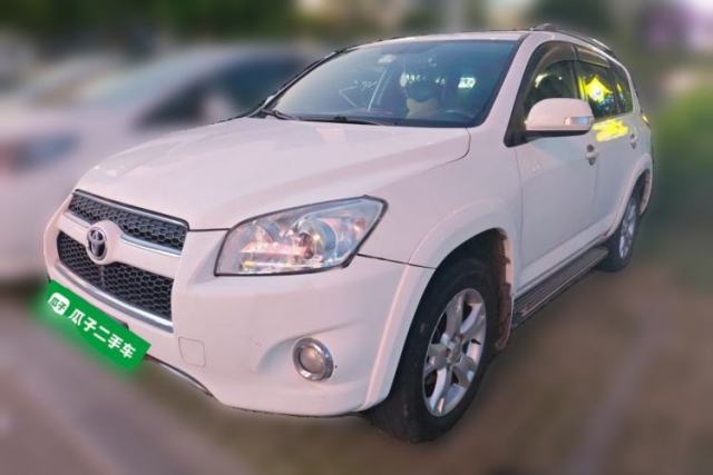 Used Toyota RAV4 2012 Luxurious Edition 2.0L Automatic All-Wheel Drive