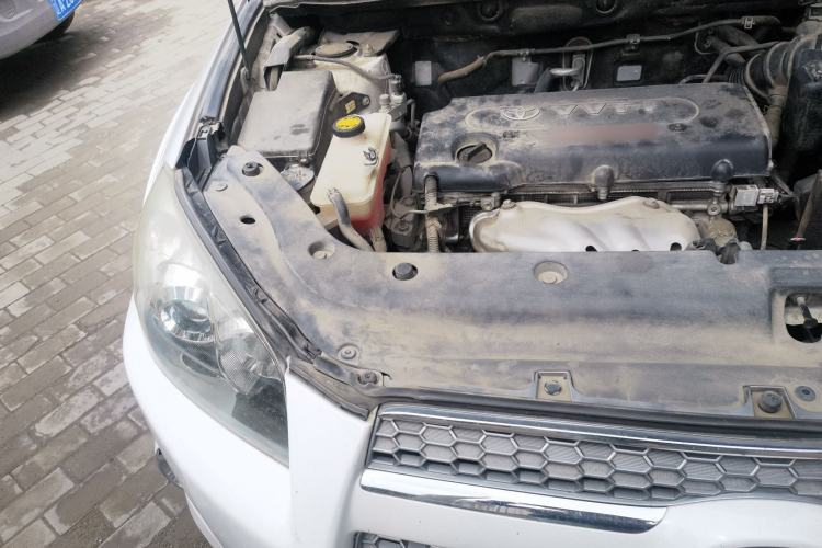 Used Toyota RAV4 2012 Luxurious Edition 2.0L Automatic All-Wheel Drive Engine Bay Right