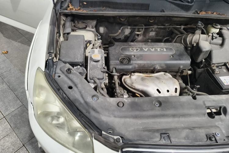 Used Toyota RAV4 2012 Luxurious 2.4L Automatic 4x4 with Stylish Features Engine Bay Right
