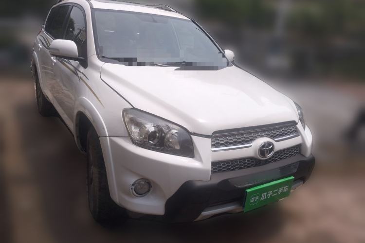 Used Toyota RAV4 2012 Luxurious Edition 2.0L Automatic All-Wheel Drive Front Right 45 Deg