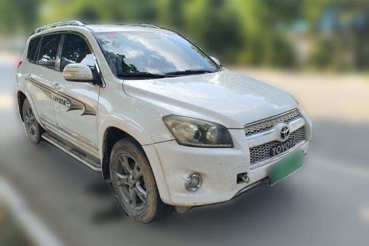 Used Toyota RAV4 2012 Luxurious Edition 2.0L Automatic All-Wheel Drive Front Right 45 Deg