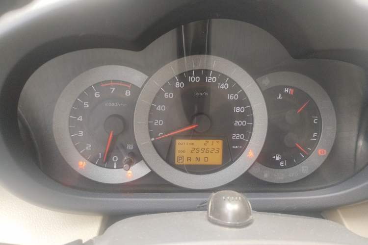 Used Toyota RAV4 2012 Luxurious Edition 2.0L Automatic All-Wheel Drive Instrument Cluster