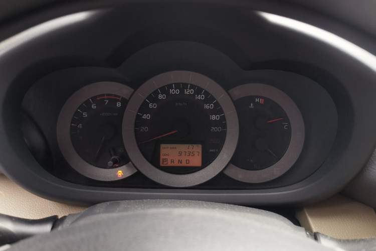 Used Toyota RAV4 2012 Luxurious Edition 2.0L Automatic All-Wheel Drive Instrument Cluster