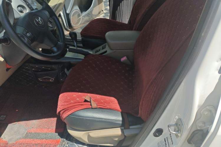 Used Toyota RAV4 2012 Luxurious Edition 2.0L Automatic All-Wheel Drive Left Front Seat