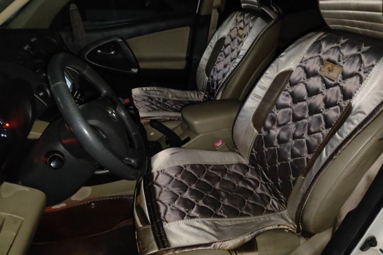 Used Toyota RAV4 2012 Luxurious 2.4L Manual 4x4 with Stylish Features Left Front Seat