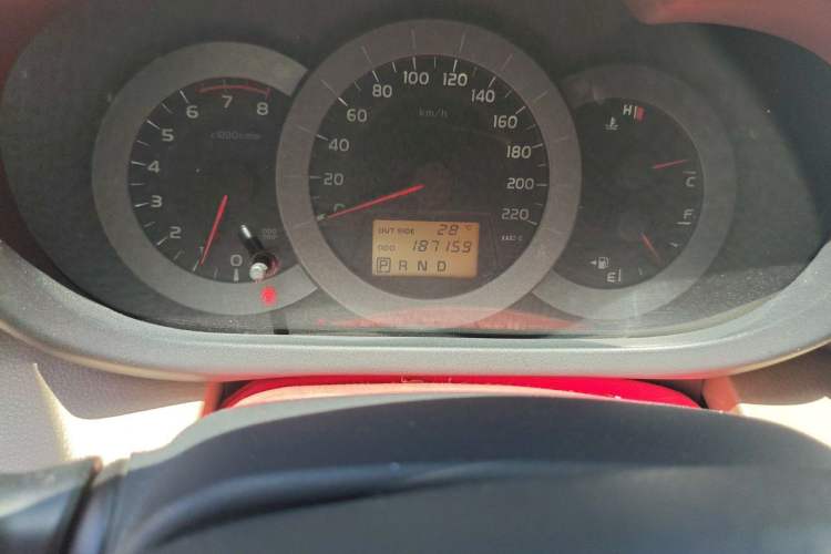 Used Toyota RAV4 2012 Luxurious Edition 2.0L Automatic All-Wheel Drive Odometer Close Up