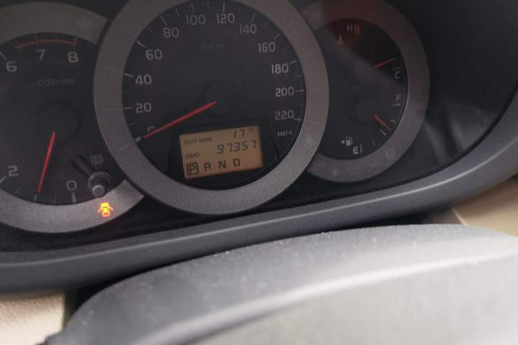 Used Toyota RAV4 2012 Luxurious Edition 2.0L Automatic All-Wheel Drive Odometer Close Up
