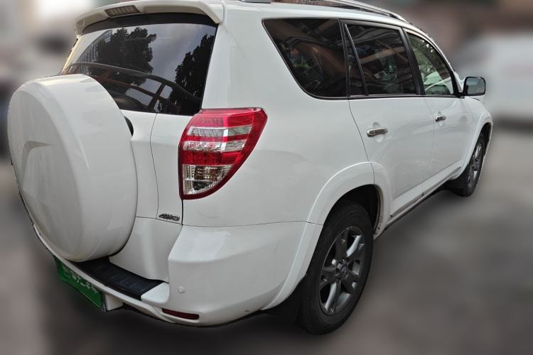 Used Toyota RAV4 2012 Luxurious 2.4L Automatic 4x4 with Stylish Features Rear Right 45 Deg