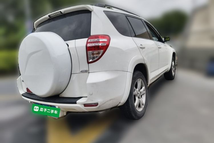 Used Toyota RAV4 2012 Luxurious 2.4L Automatic 4x4 with Stylish Features Rear Right 45 Deg