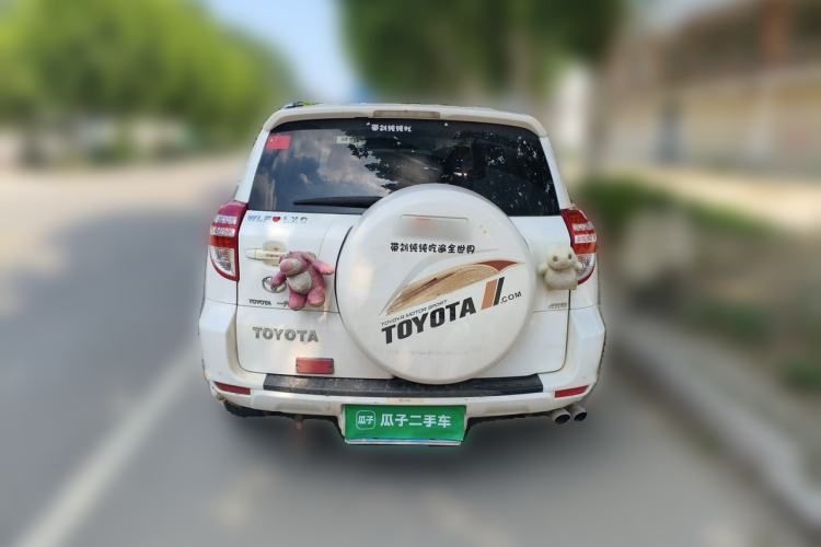 Used Toyota RAV4 2012 Luxurious Edition 2.0L Automatic All-Wheel Drive Rear